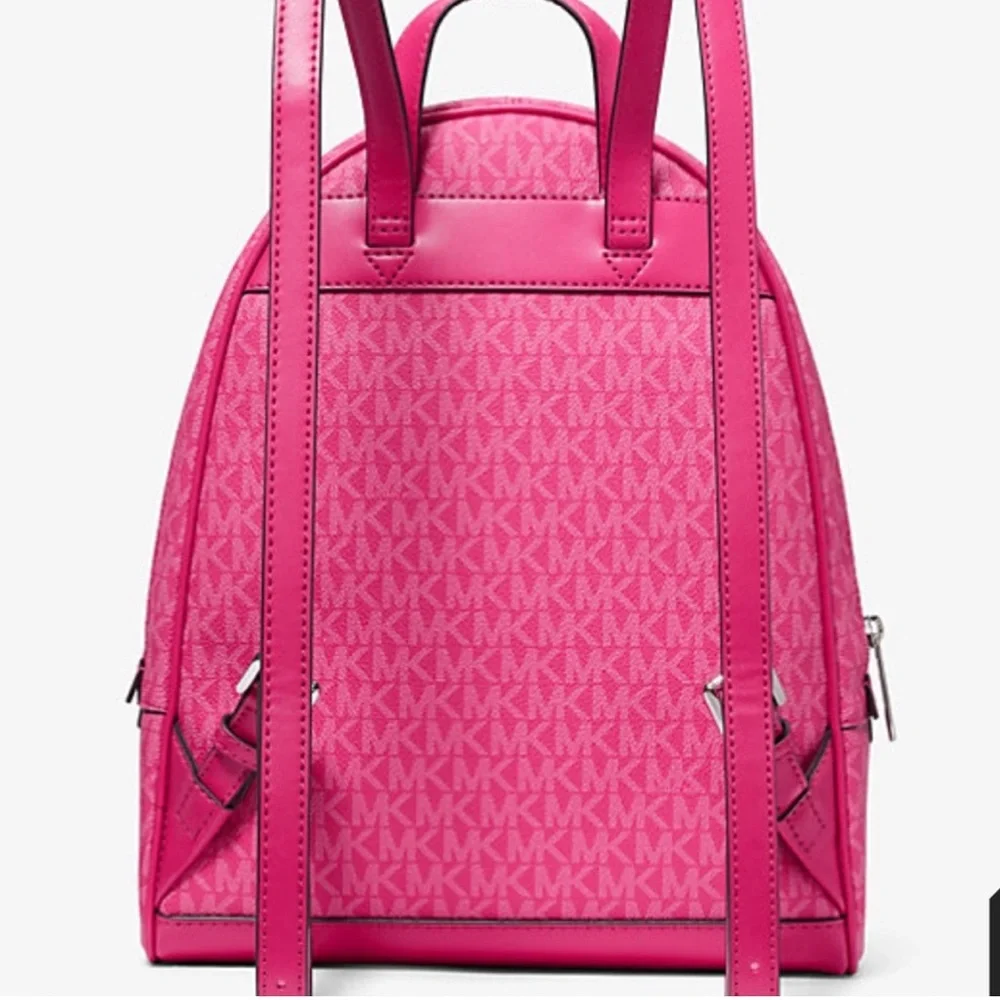 Michael Kors Rhea Medium Signature Logo Backpack
Dragonfruit
NWT - Picture 2 of 5